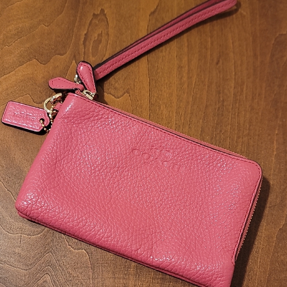 Beautiful Pink Leather Coach Wristlet